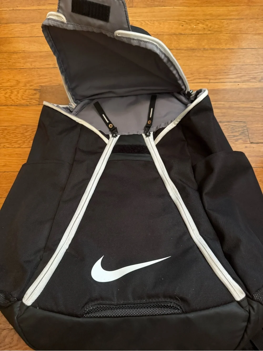 Nike Elite Quad Zip System Hoops Basketball Backpack Bag black